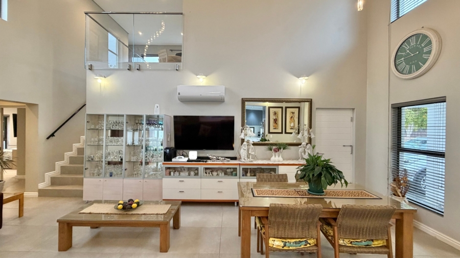 4 Bedroom Property for Sale in Croydon Gardens Estate Western Cape